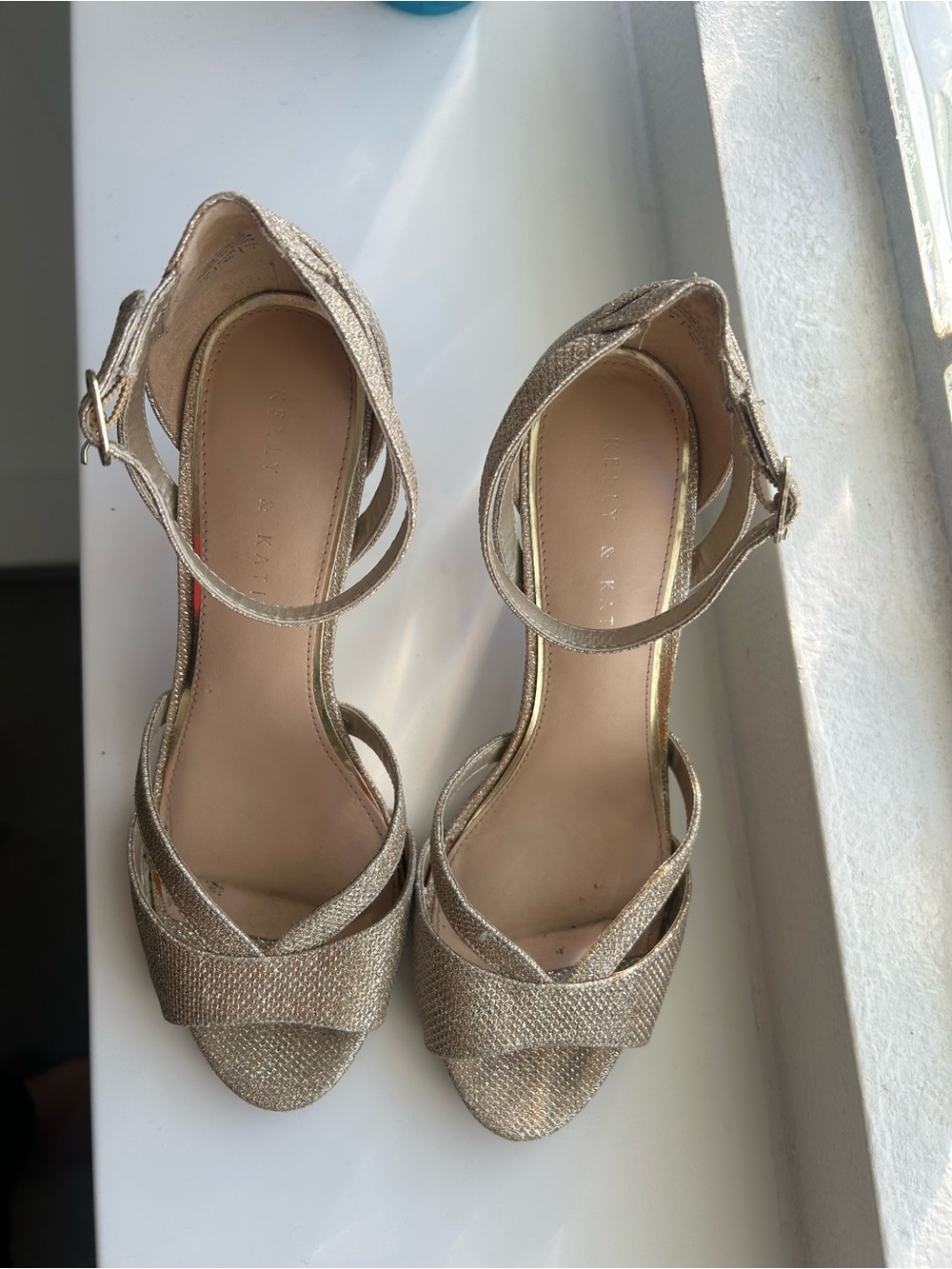 Kelly & Katie Gold Ankle-Strap Heels size 9